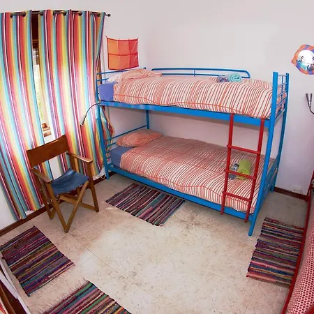 Oporto Surf Camp Albergue *