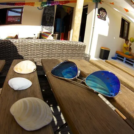 Ostello Oporto Surf Camp *